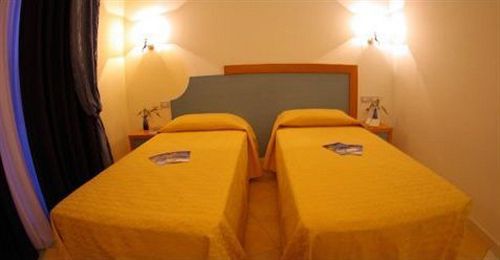 Hotel Club Cala Longa Montauro Luaran gambar