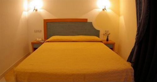 Hotel Club Cala Longa Montauro Luaran gambar