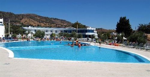 Hotel Club Cala Longa Montauro Luaran gambar